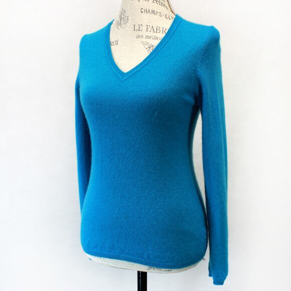 Macy's Charter Club 2-Ply 100% Cashmere Blue Pullover Sweater Petite Medium - Picture 1 of 10
